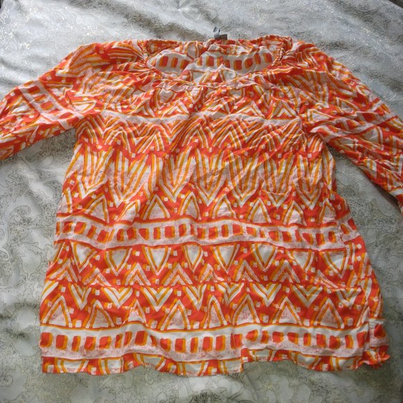 Long sleeve Orange Shirt - Picture 2 of 2